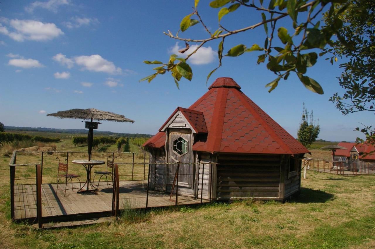 Village Privatise De Cabanes Insolites D'Ananda Ma Saint-Aubin-de-Lanquais 외부 사진